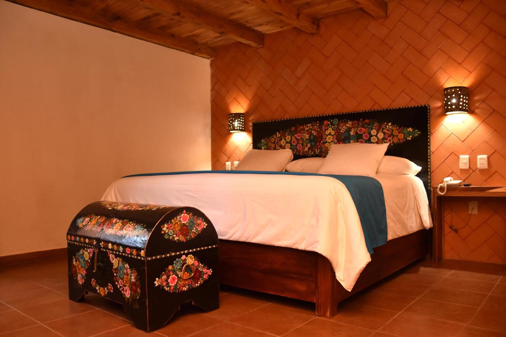 Hotel Mansion Del Valle Сан-Кристобаль-де-Ла-Касас Экстерьер фото